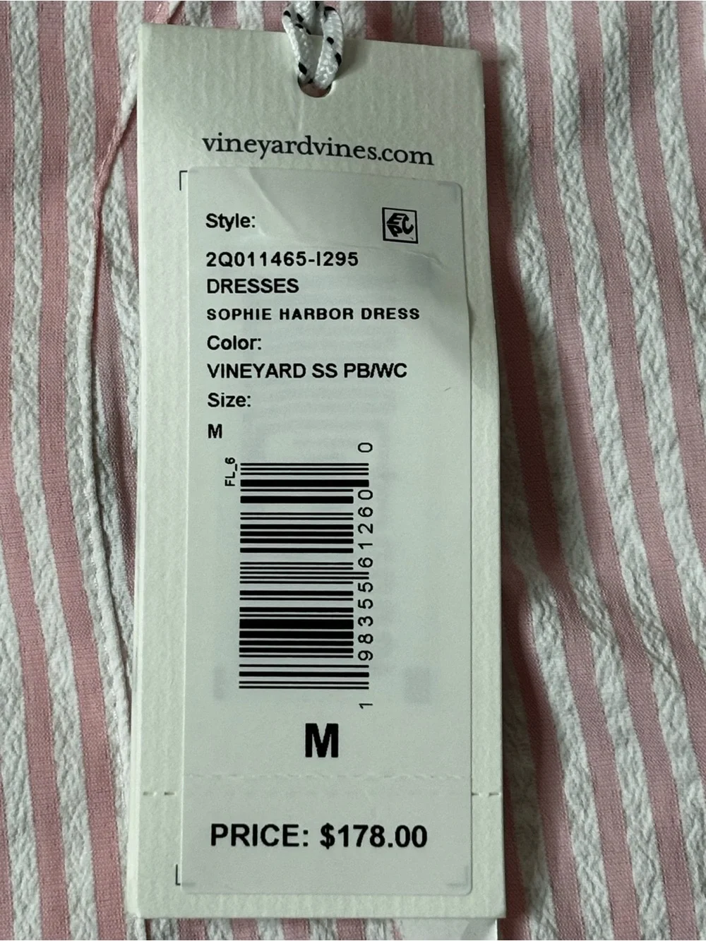 Vineyard Vines new tags